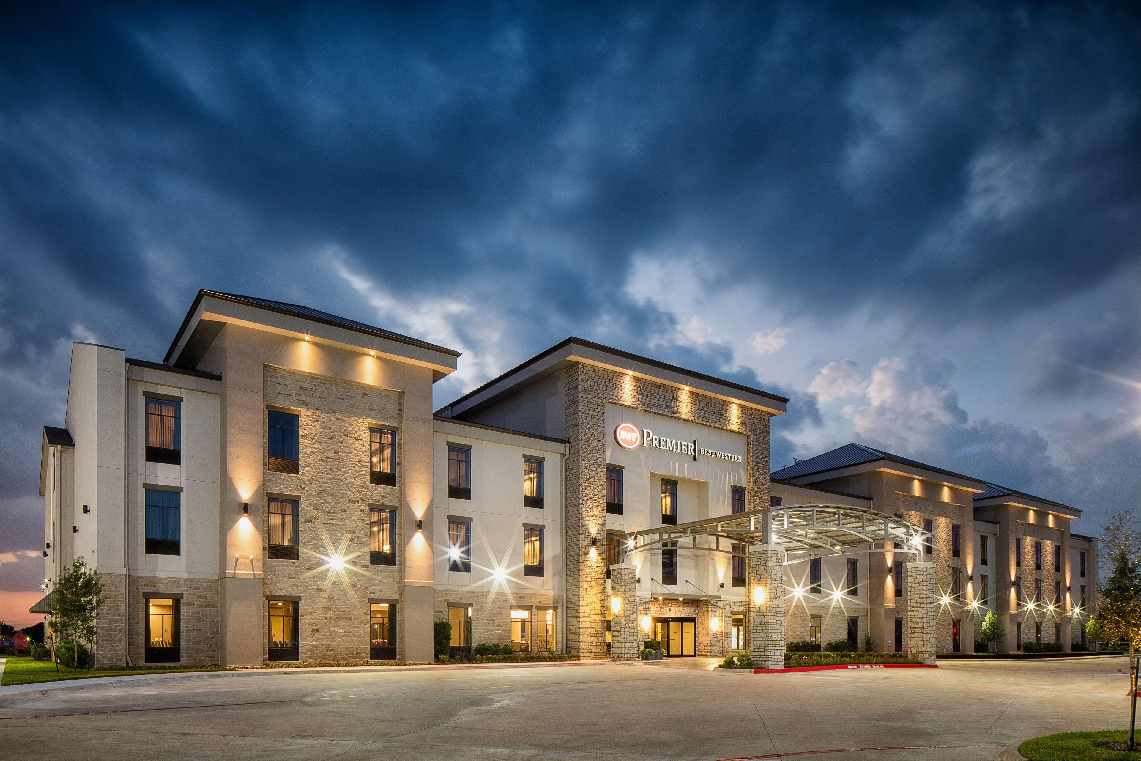 Best Western Premier Energy Corridor Katy Exterior photo